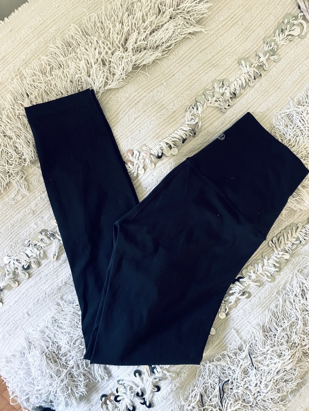 Black Lululemon Leggings Size 4
